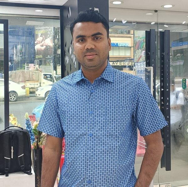  হোসেন হাওলাদার